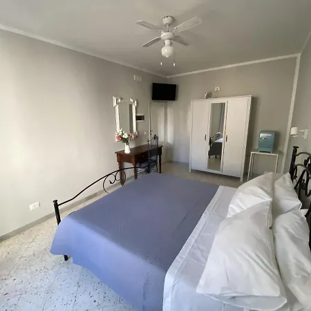 Dimora Bro 住宿加早餐酒店 3*